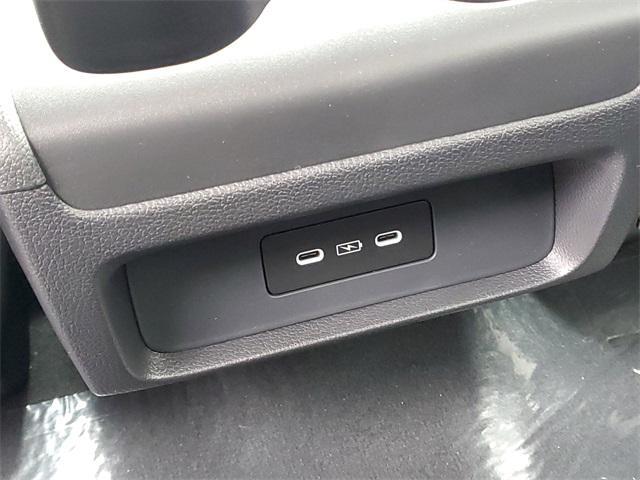 new 2026 Honda Odyssey car, priced at $45,633