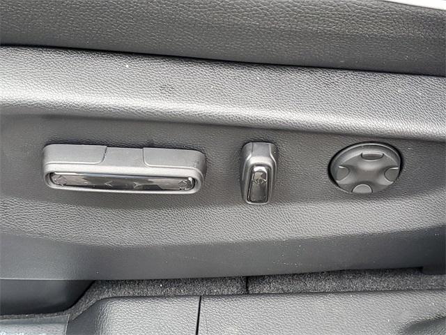 new 2026 Honda Odyssey car, priced at $45,633