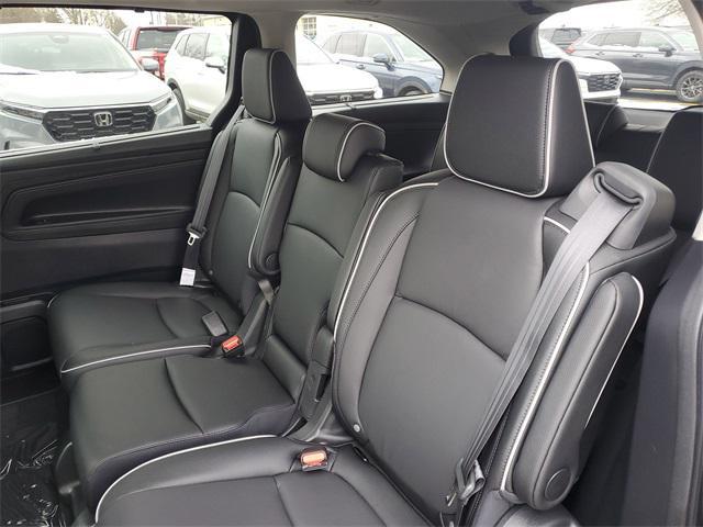 new 2026 Honda Odyssey car, priced at $45,633