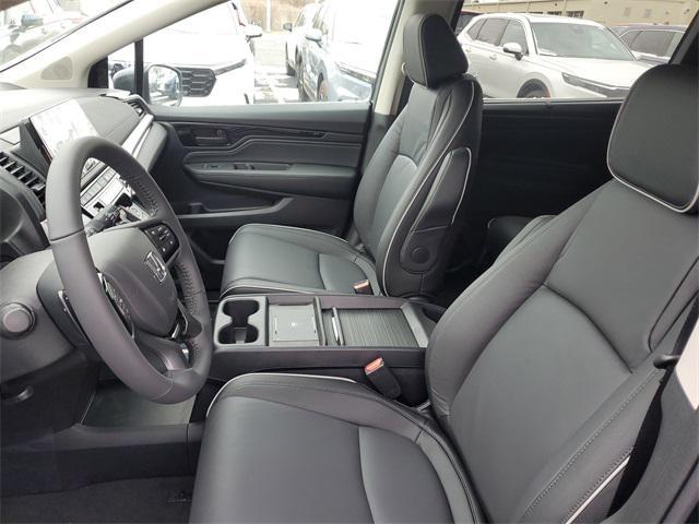 new 2026 Honda Odyssey car, priced at $45,633