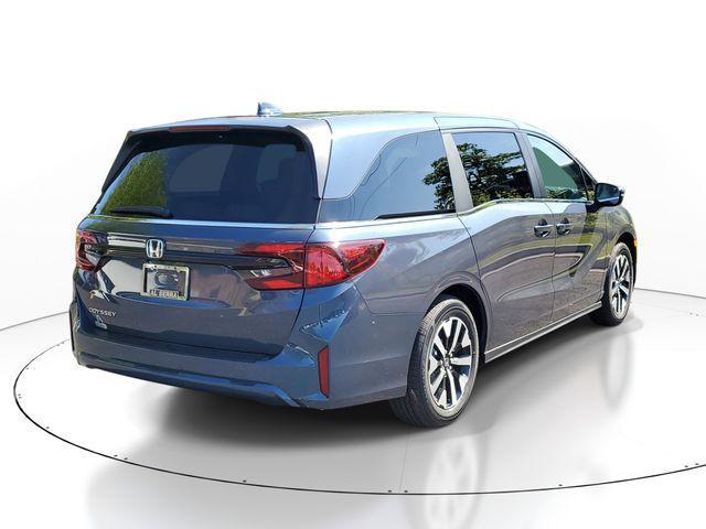 new 2026 Honda Odyssey car, priced at $42,217