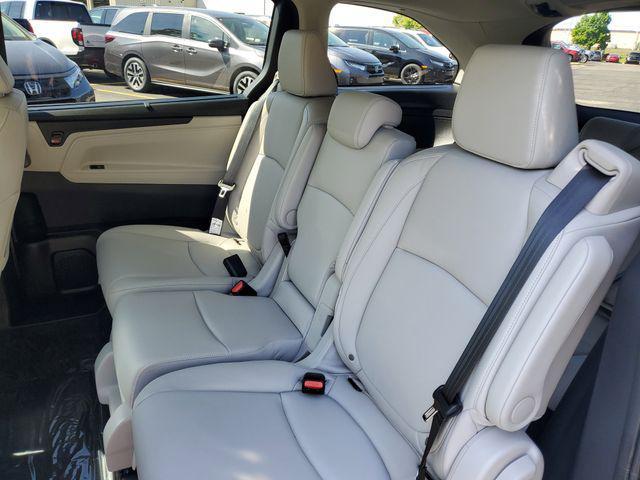 new 2026 Honda Odyssey car, priced at $42,217