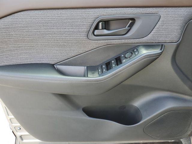 used 2022 Nissan Rogue car, priced at $17,275