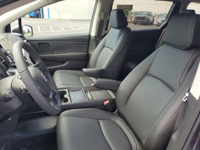 new 2026 Honda Odyssey car, priced at $43,263