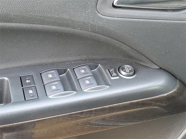 used 2022 GMC Canyon car, priced at $25,995