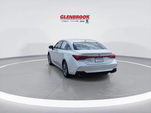 2020 Wind Chill Pearl Toyota Avalon