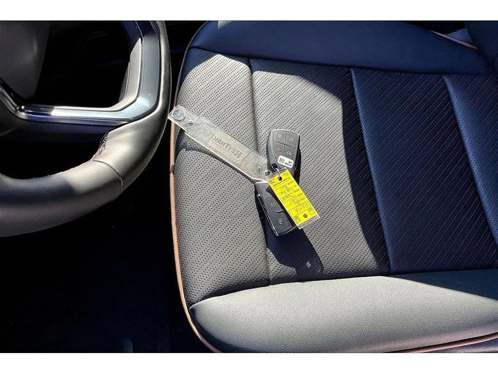 used 2024 GMC Canyon car, priced at $40,611