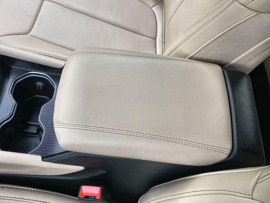 used 2024 Jeep Grand Cherokee car, priced at $33,992