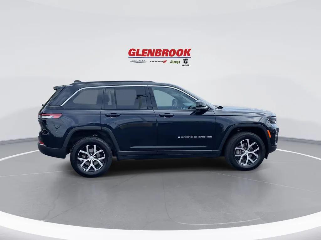 used 2024 Jeep Grand Cherokee car, priced at $33,992