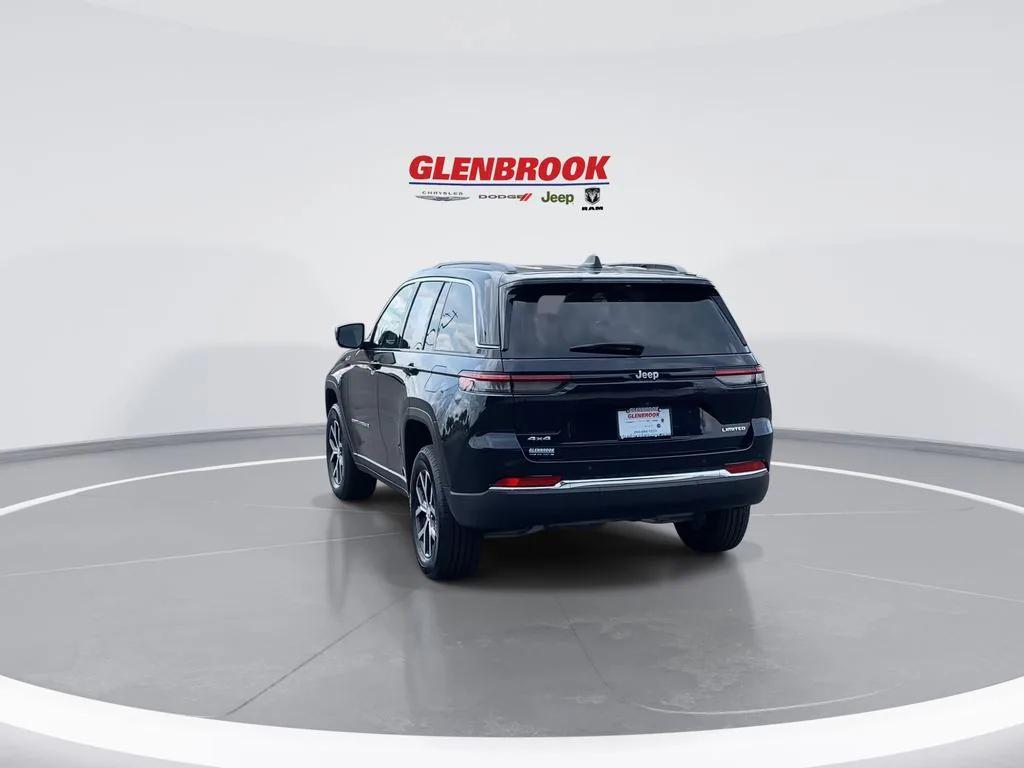 used 2024 Jeep Grand Cherokee car, priced at $33,992