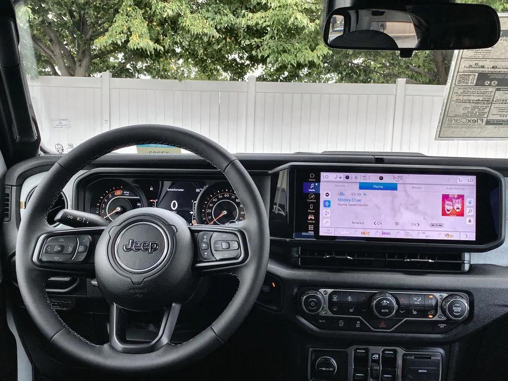 new 2025 Jeep Wrangler car, priced at $46,038