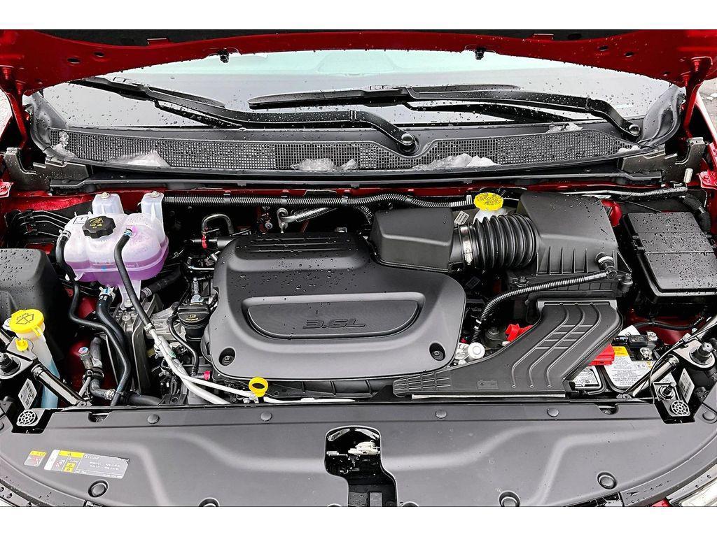 new 2026 Chrysler Pacifica car, priced at $41,678