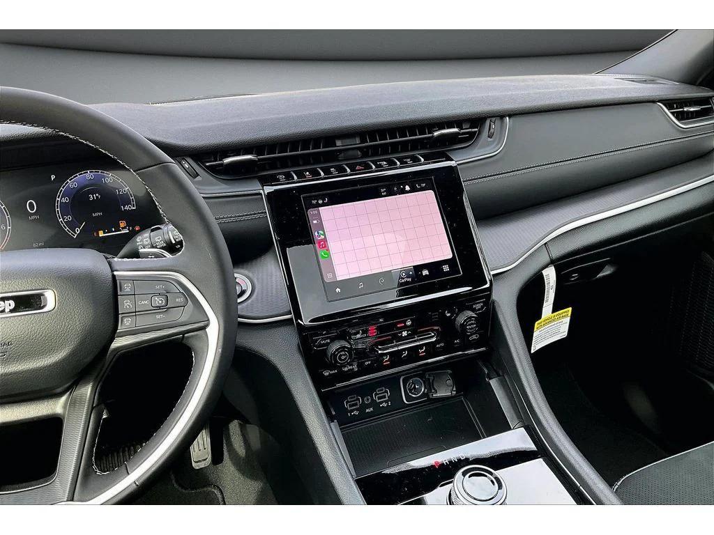 new 2025 Jeep Grand Cherokee car, priced at $44,480