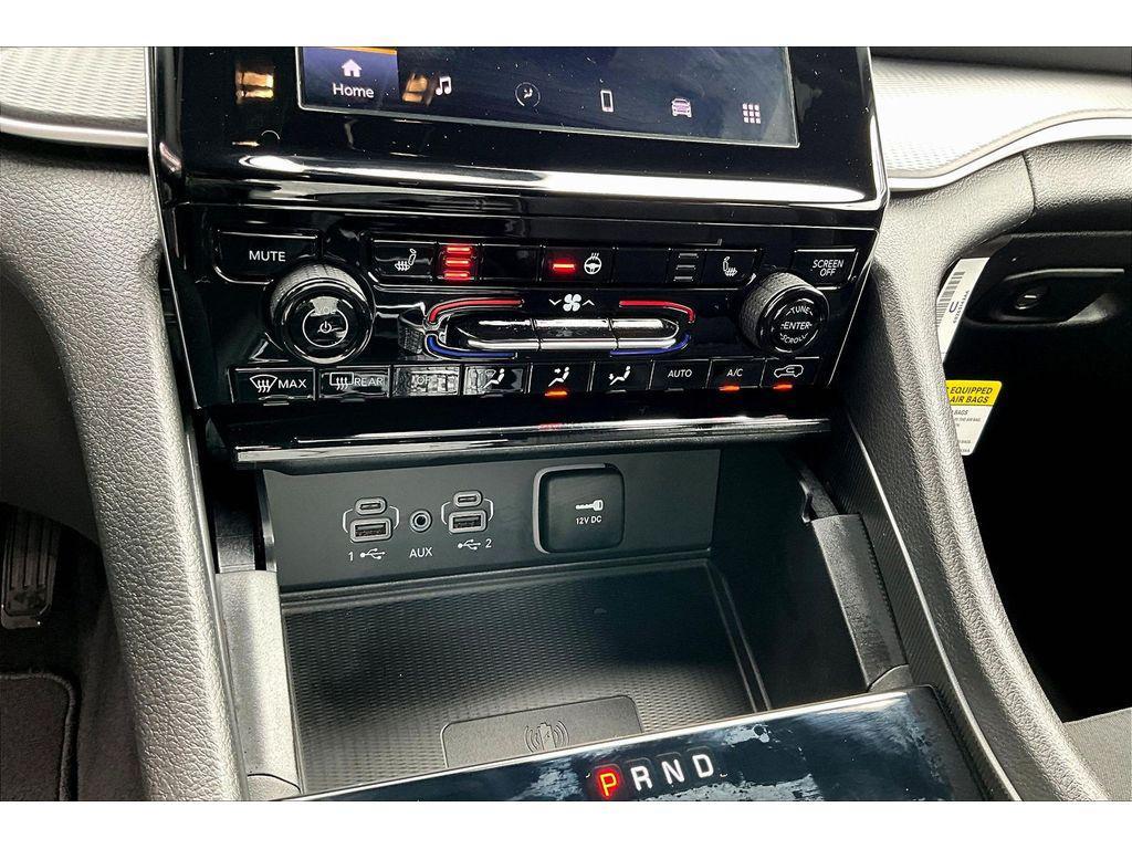 new 2026 Jeep Grand Cherokee car, priced at $41,154