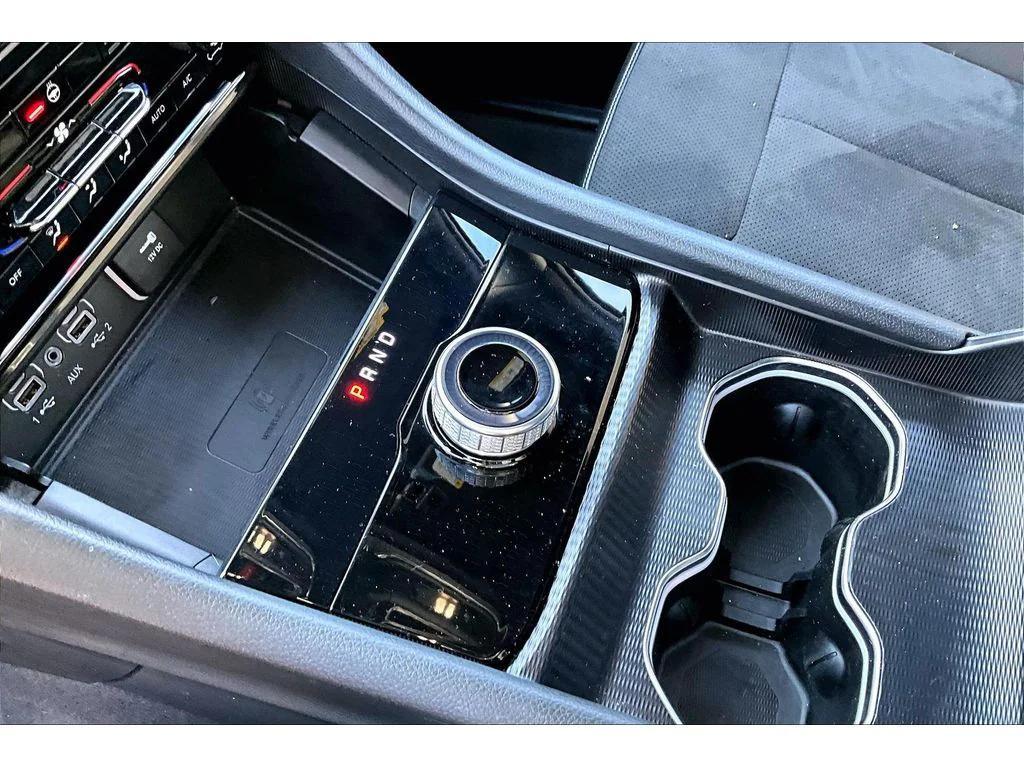 used 2024 Jeep Grand Cherokee L car, priced at $33,492