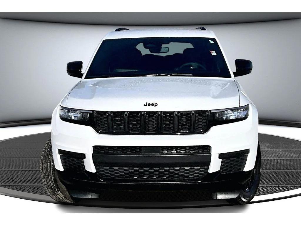 used 2024 Jeep Grand Cherokee L car, priced at $33,492