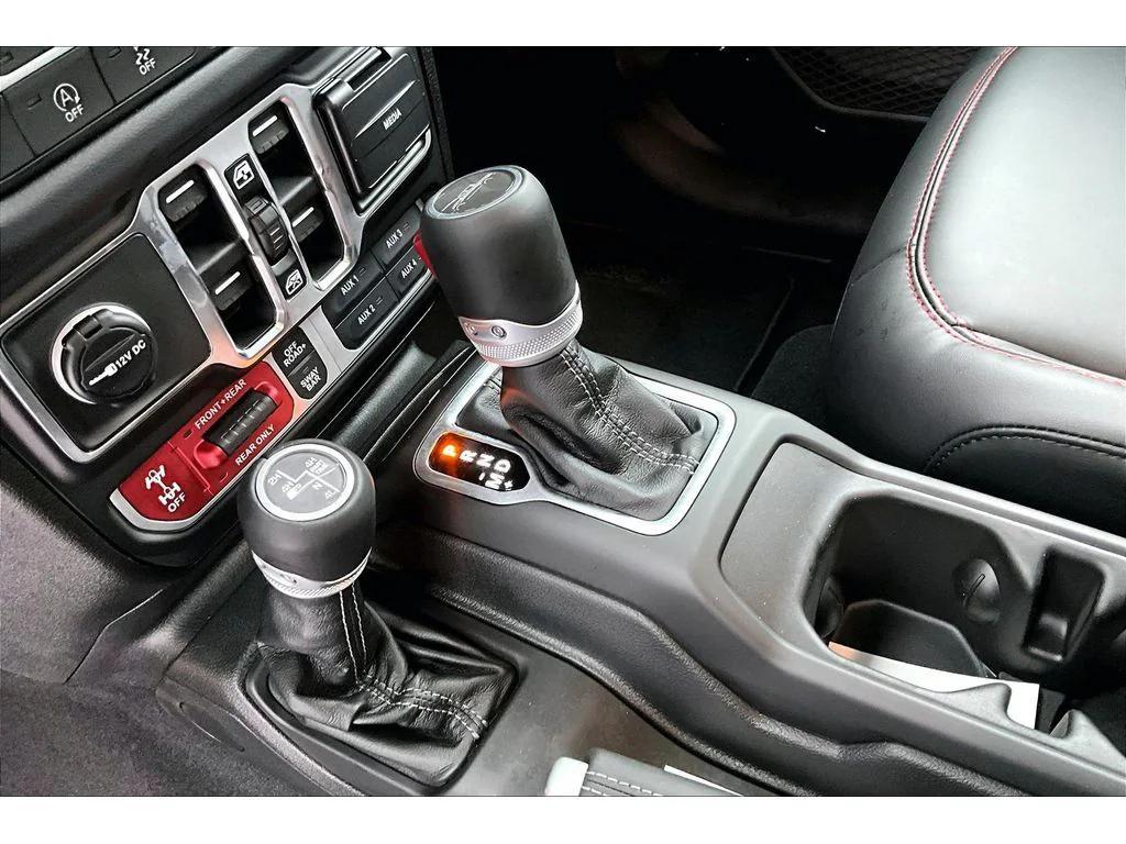 new 2026 Jeep Gladiator car, priced at $58,753