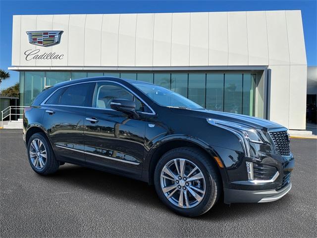 new 2025 Cadillac XT5 car, priced at $54,490