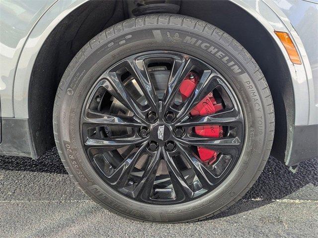 used 2023 Cadillac XT5 car, priced at $35,990