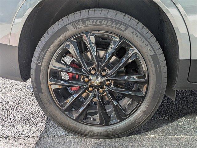 used 2023 Cadillac XT5 car, priced at $35,990