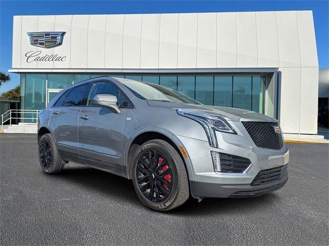 used 2023 Cadillac XT5 car, priced at $35,990