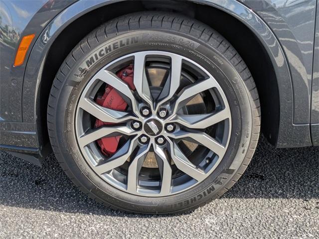 used 2023 Cadillac XT6 car, priced at $29,995