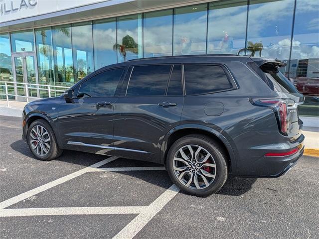 used 2023 Cadillac XT6 car, priced at $29,995