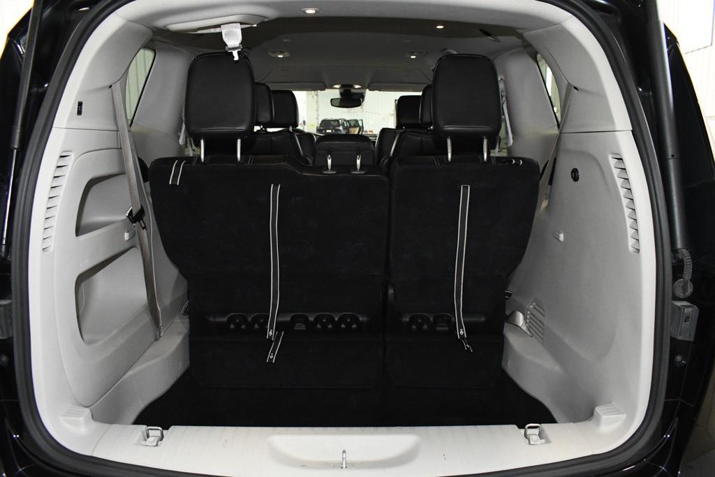 used 2024 Chrysler Pacifica car, priced at $29,490