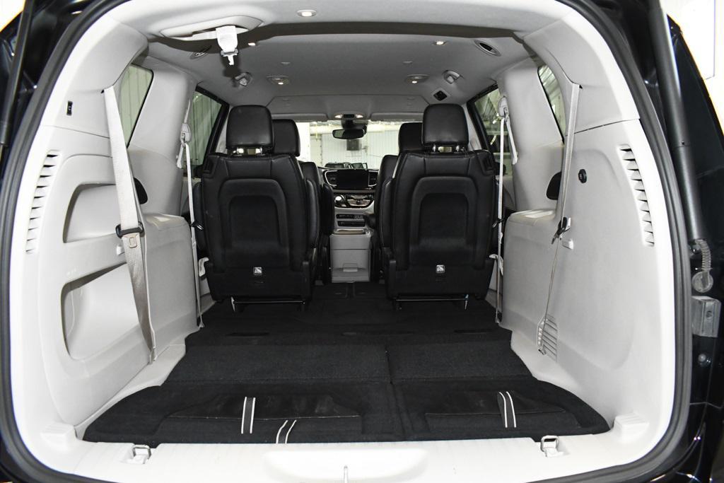 used 2024 Chrysler Pacifica car, priced at $29,490