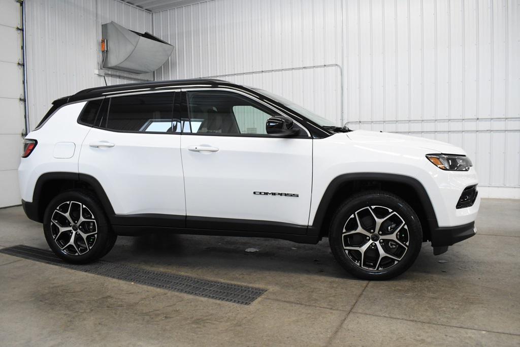 new 2026 Jeep Compass car, priced at $33,725