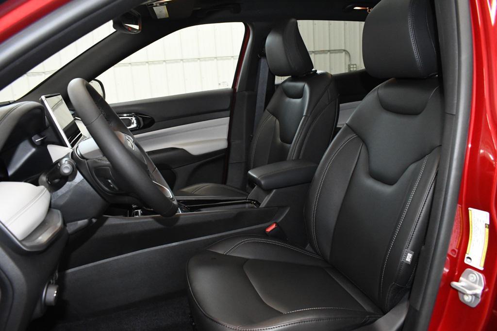 new 2026 Jeep Compass car, priced at $35,837