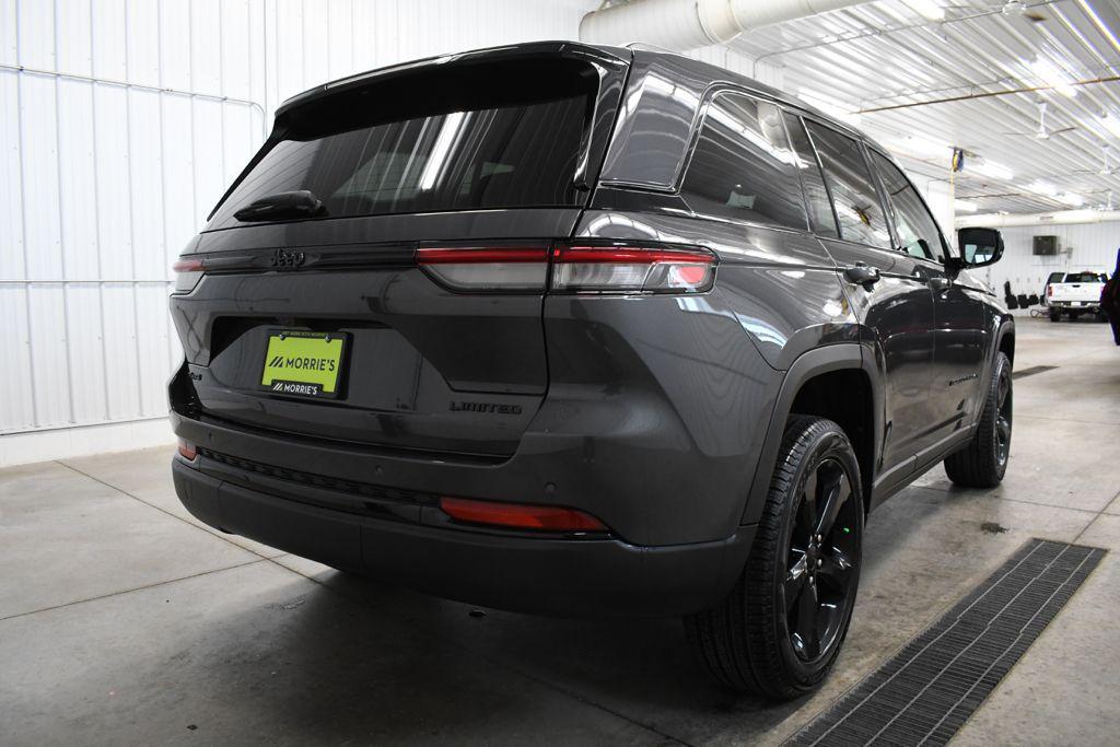 used 2025 Jeep Grand Cherokee car, priced at $40,830
