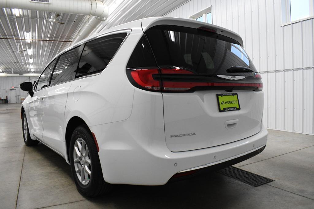 new 2026 Chrysler Pacifica car, priced at $41,364