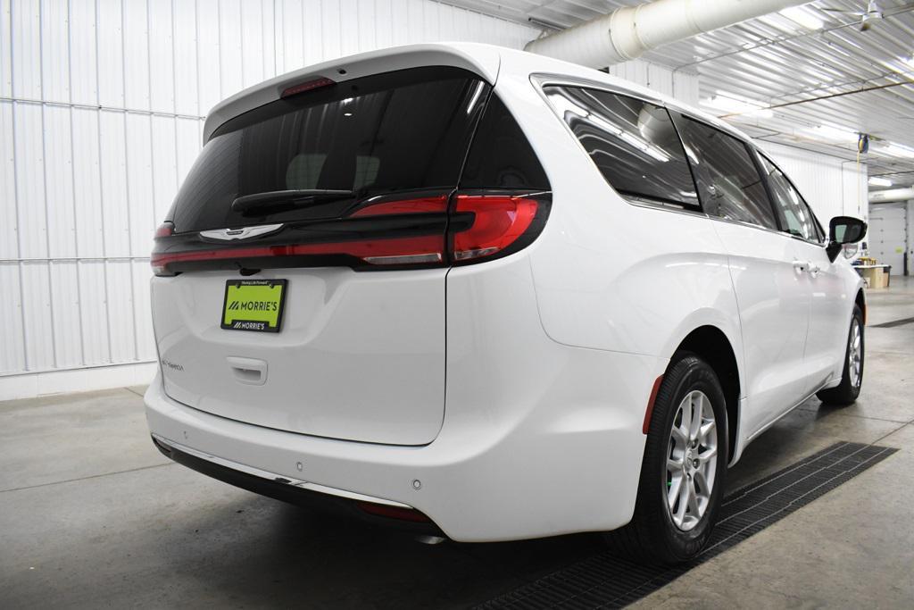 new 2026 Chrysler Pacifica car, priced at $41,364