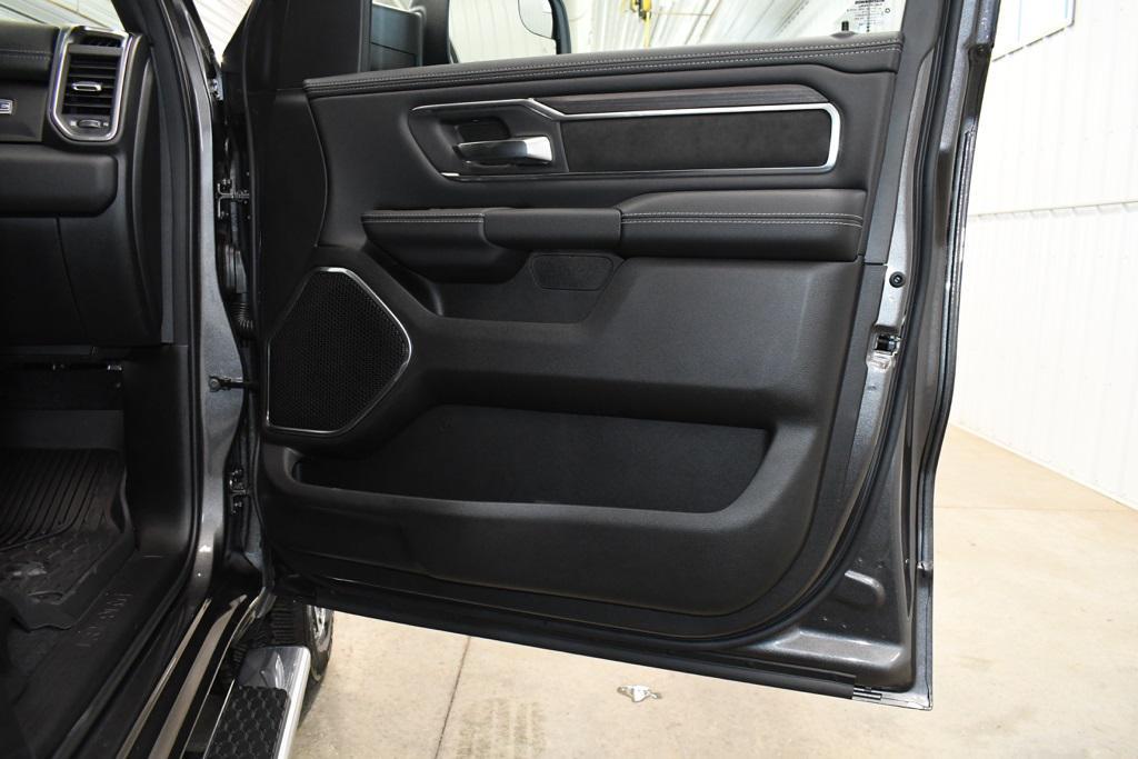 new 2026 Ram 1500 car, priced at $61,102