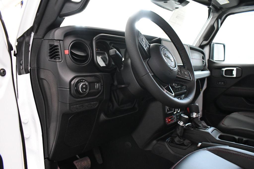 new 2026 Jeep Gladiator car, priced at $59,102