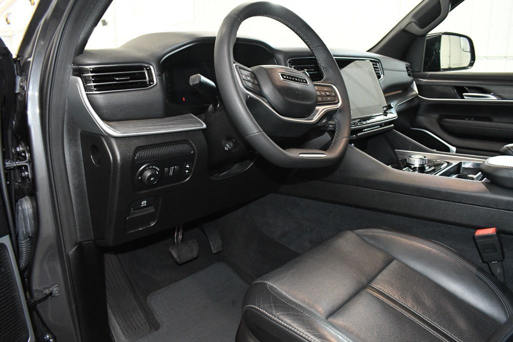 used 2024 Jeep Wagoneer car, priced at $43,980