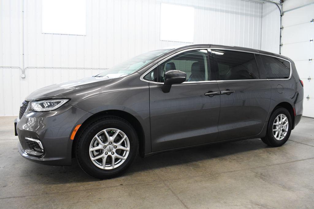 used 2023 Chrysler Pacifica car, priced at $24,880