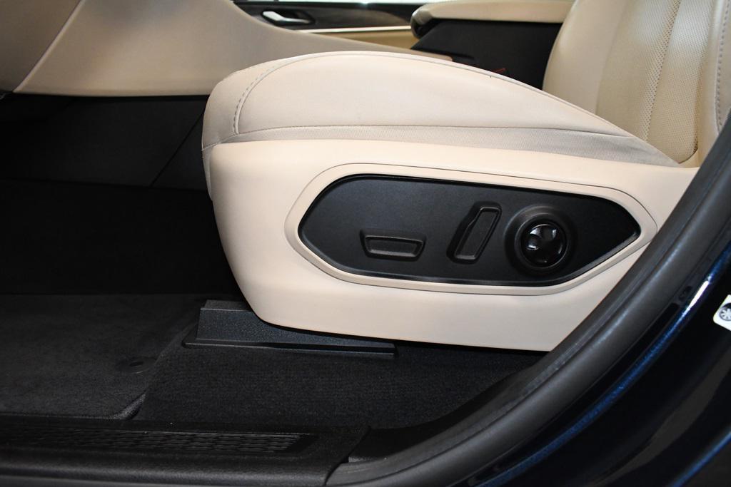 used 2024 Jeep Grand Cherokee car, priced at $35,990