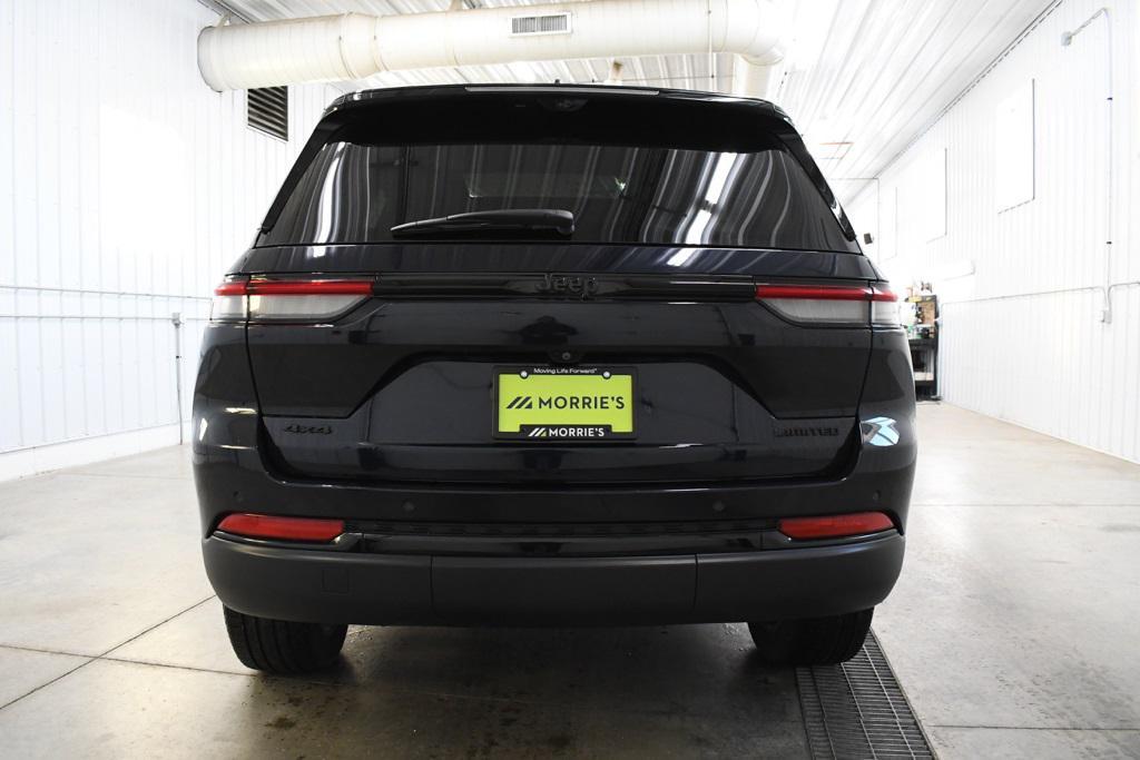 used 2024 Jeep Grand Cherokee car, priced at $35,990