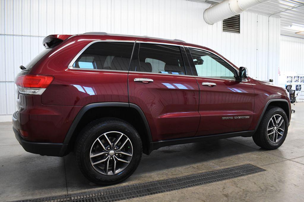 used 2017 Jeep Grand Cherokee car, priced at $13,830