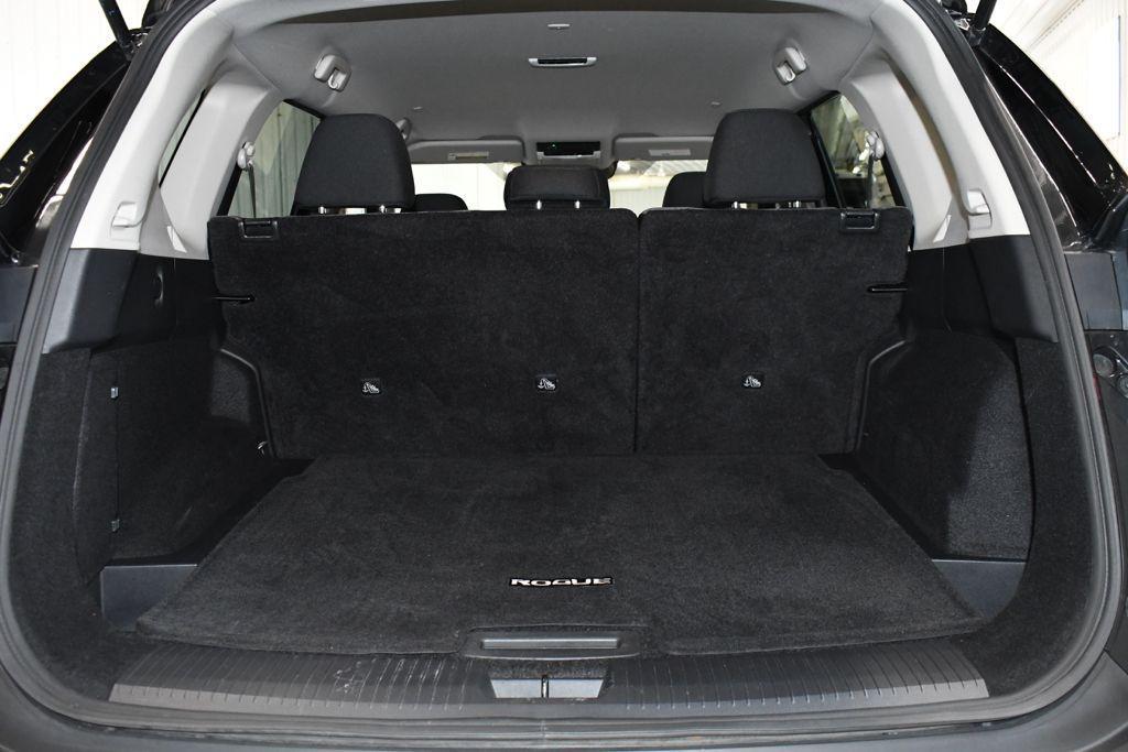 used 2022 Nissan Rogue car, priced at $18,590