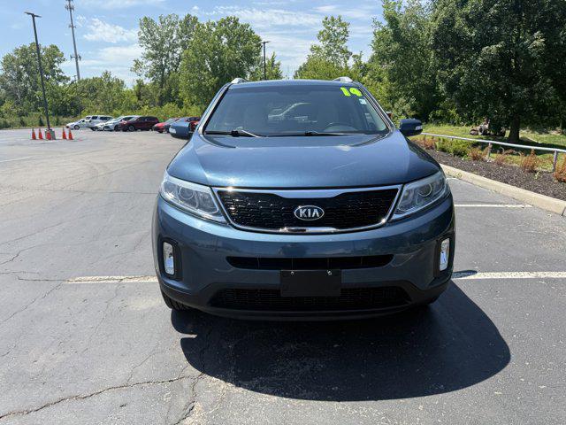 used 2014 Kia Sorento car, priced at $11,980