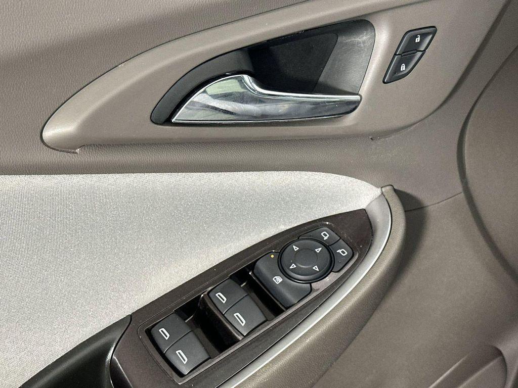 used 2021 Chevrolet Malibu car, priced at $9,498