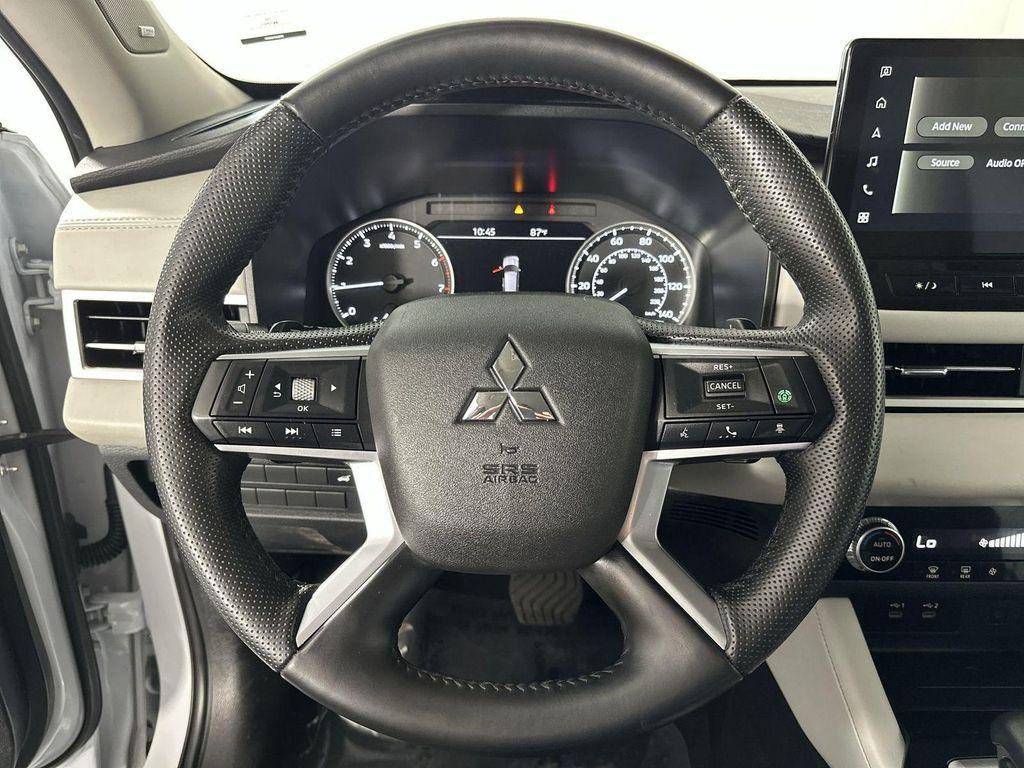 used 2025 Mitsubishi Outlander car, priced at $23,900