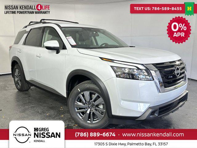 new 2025 Nissan Pathfinder car, priced at $31,667