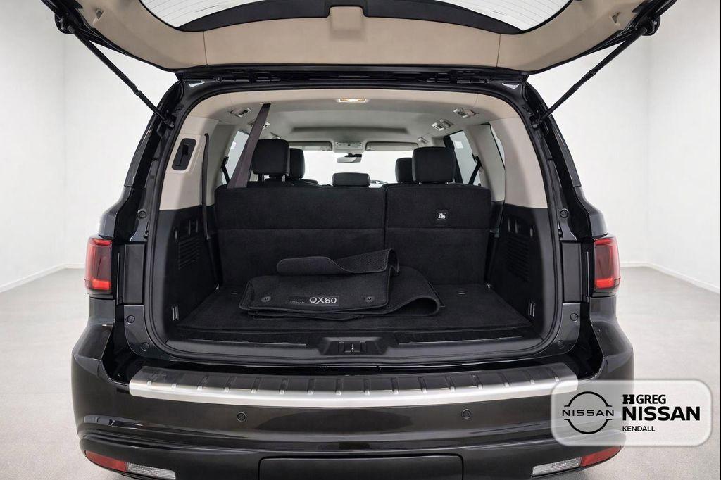 used 2024 INFINITI QX80 car, priced at $34,198