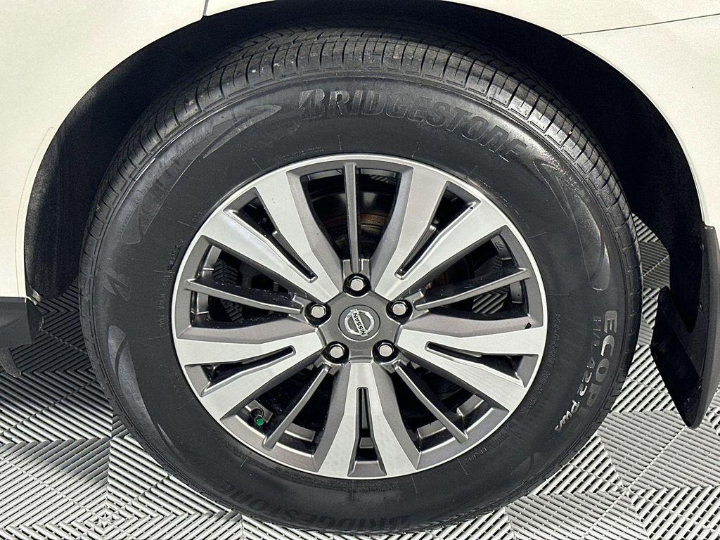 used 2019 Nissan Pathfinder car, priced at $14,000