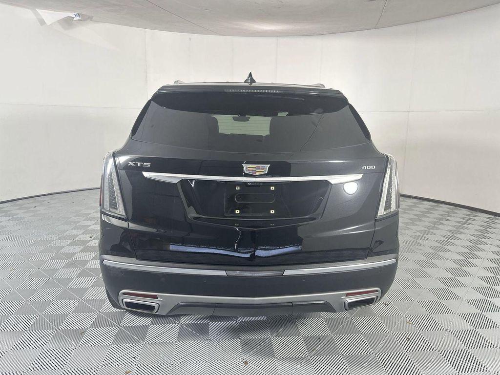 used 2023 Cadillac XT5 car, priced at $35,598