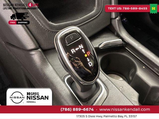 used 2017 Cadillac XT5 car, priced at $14,498